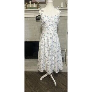 Social Society X Crown & Ivy Dress Size 10 White Blue Floral Midi Cottagecore